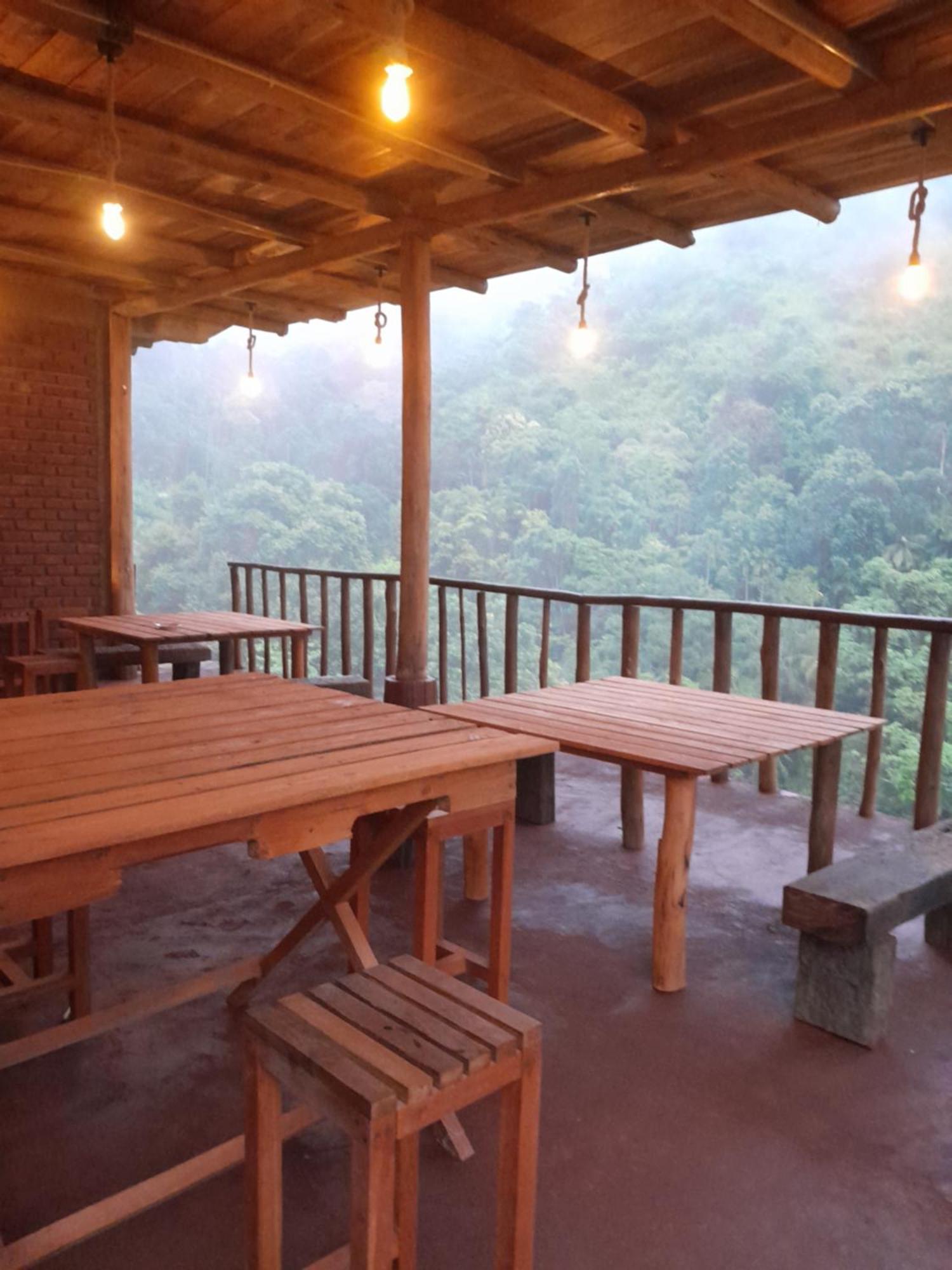 Wood Palace 埃拉 外观 照片